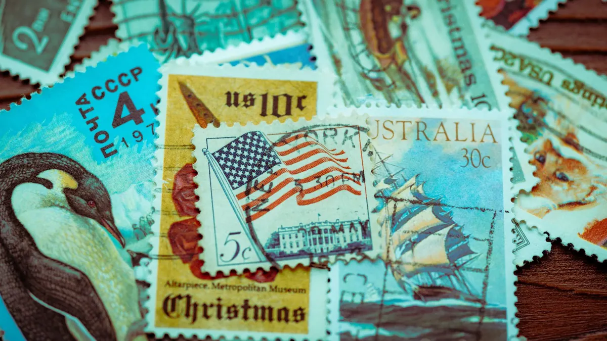 Commemorative vs. Definitive Stamps: Which Should You Use on Mail?
